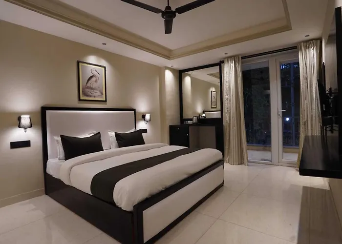 Deluxe King Room